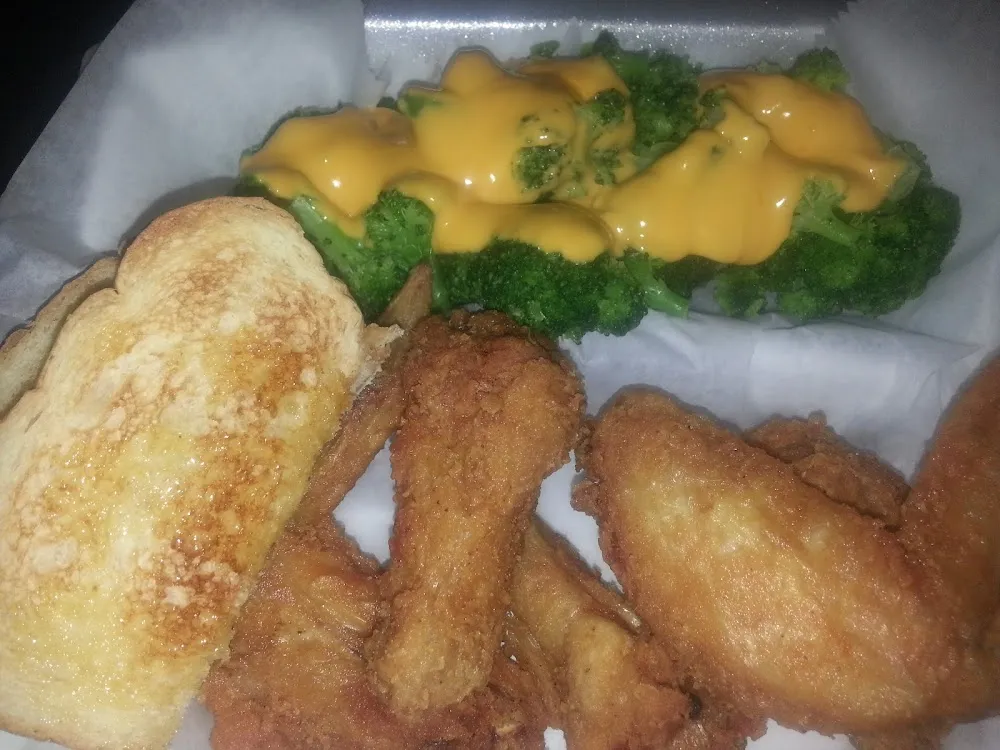 Steamed Broccoli with Cheese